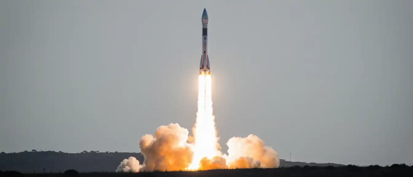 Миссия USSF-153: Falcon 9 доставила засекреченную полезную нагрузку в космос