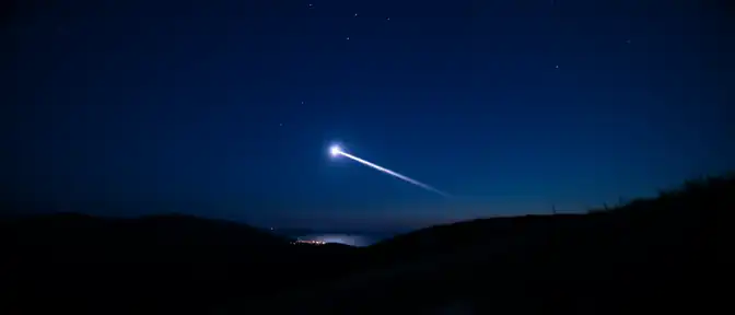 Звездный дождь в Крыму: стоит ли ждать метеорного пика?