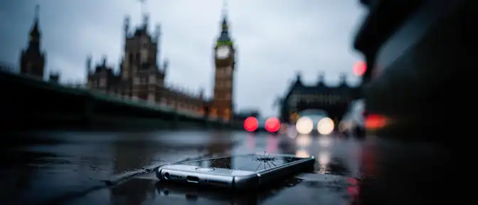 Цифровая осада: Apple вступает в юридическую войну с Лондоном и сталкивается с давлением в России