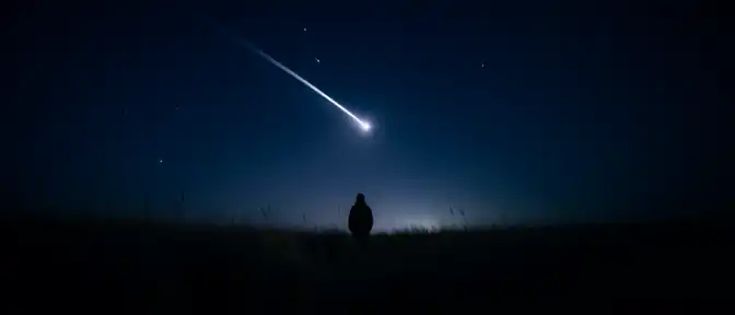 Охота за падающими звездами: когда и как поймать пик метеорного потока Персеиды