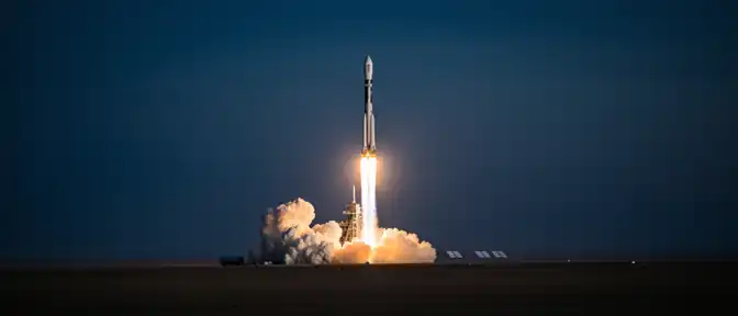С космодрома Байконур в сторону МКС стартовал грузовой корабль Прогресс МС-35